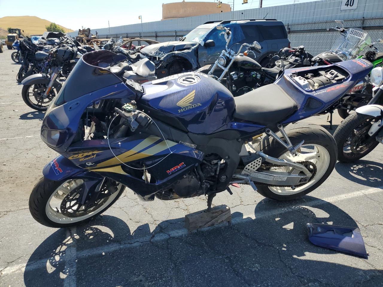 2006 Honda Cbr1000 Rr - Image 3
