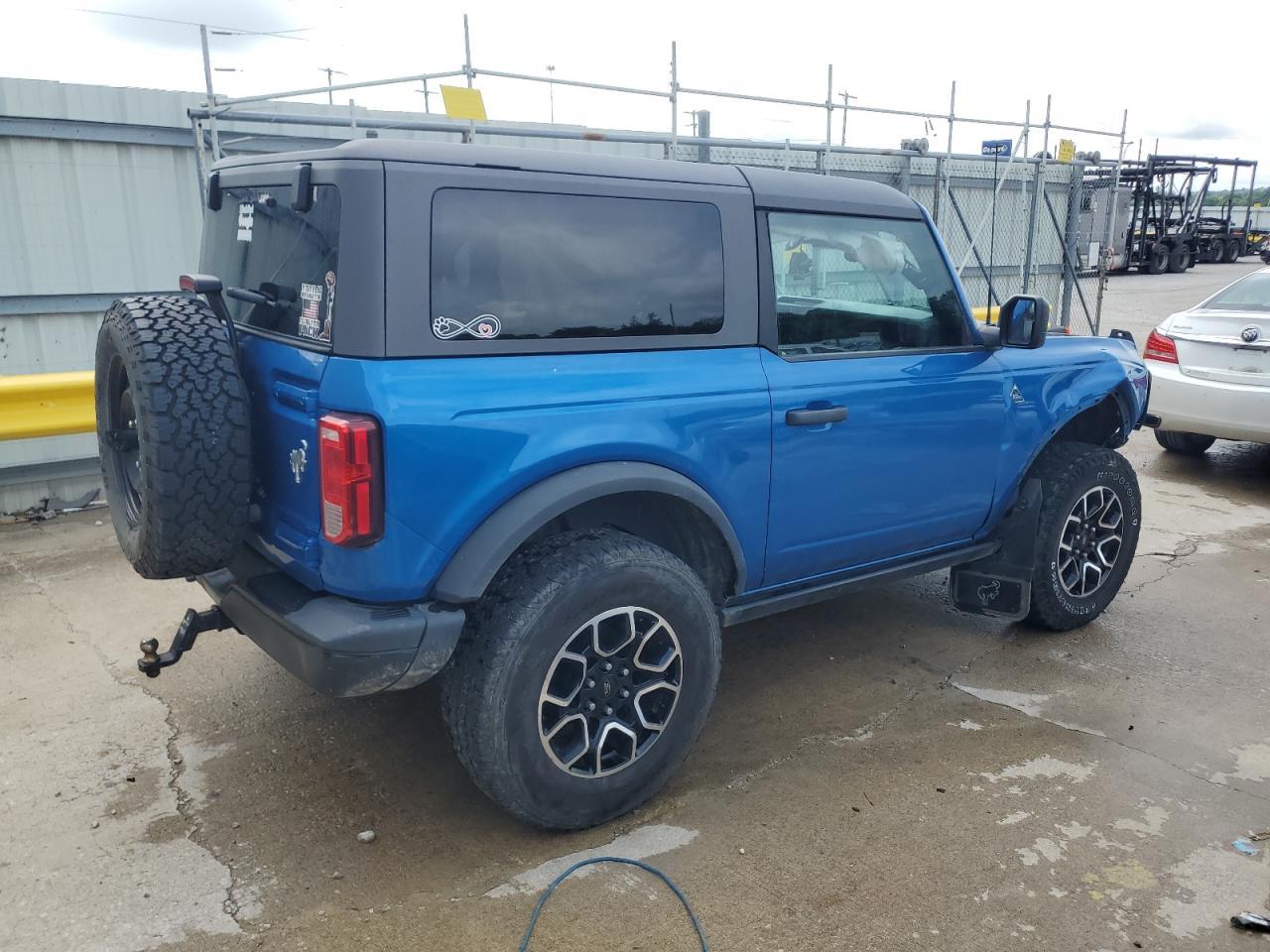 2022 Ford Bronco Base - Фото 3