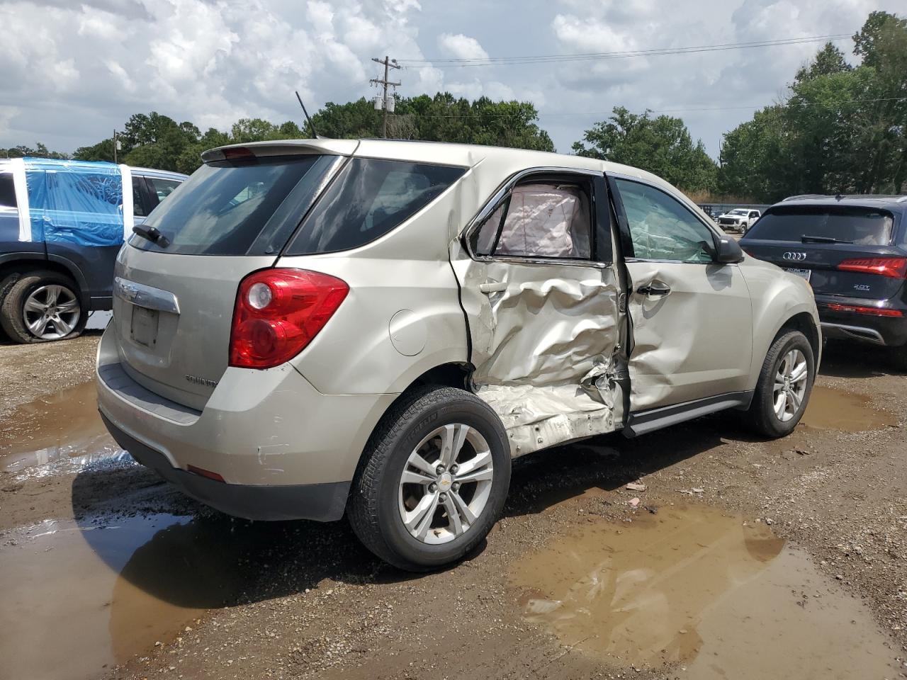 2013 Chevrolet Equinox Ls - Image 3