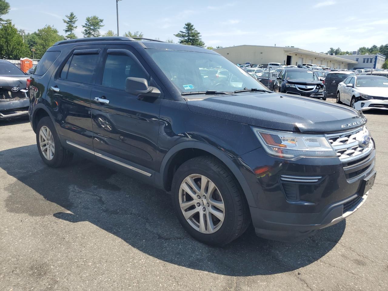 2019 Ford Explorer Xlt - Фото 4