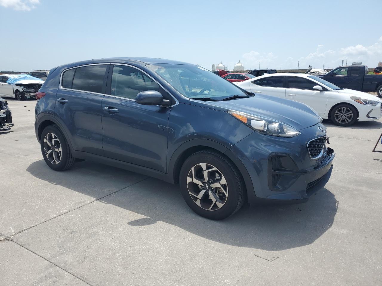 2022 Kia Sportage Lx - Image 4