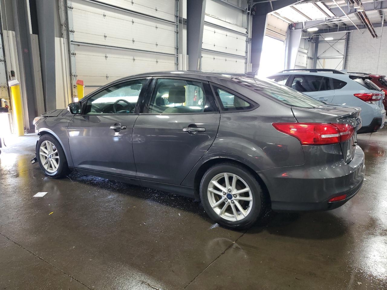 2015 Ford Focus Se - Фото 2