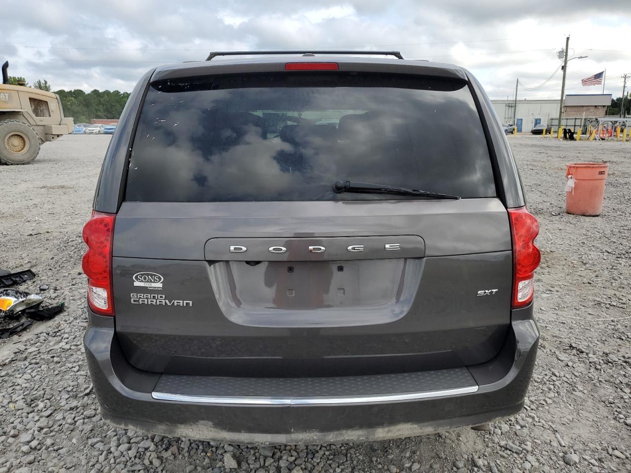 2016 Dodge Grand Caravan Sxt - Фото 6