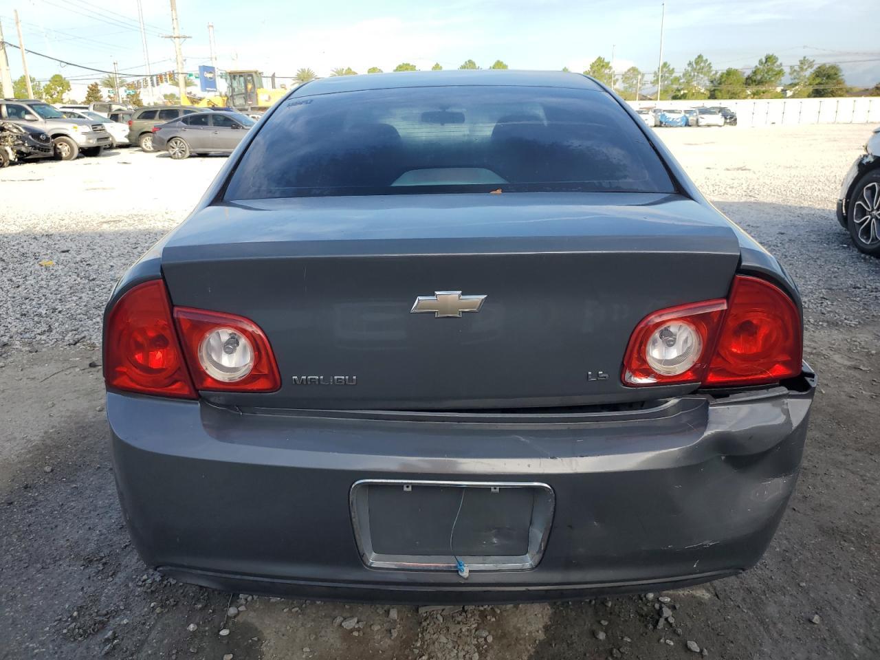 2009 Chevrolet Malibu Ls - Image 6