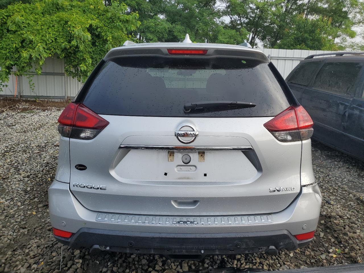 2019 Nissan Rogue S - Image 6