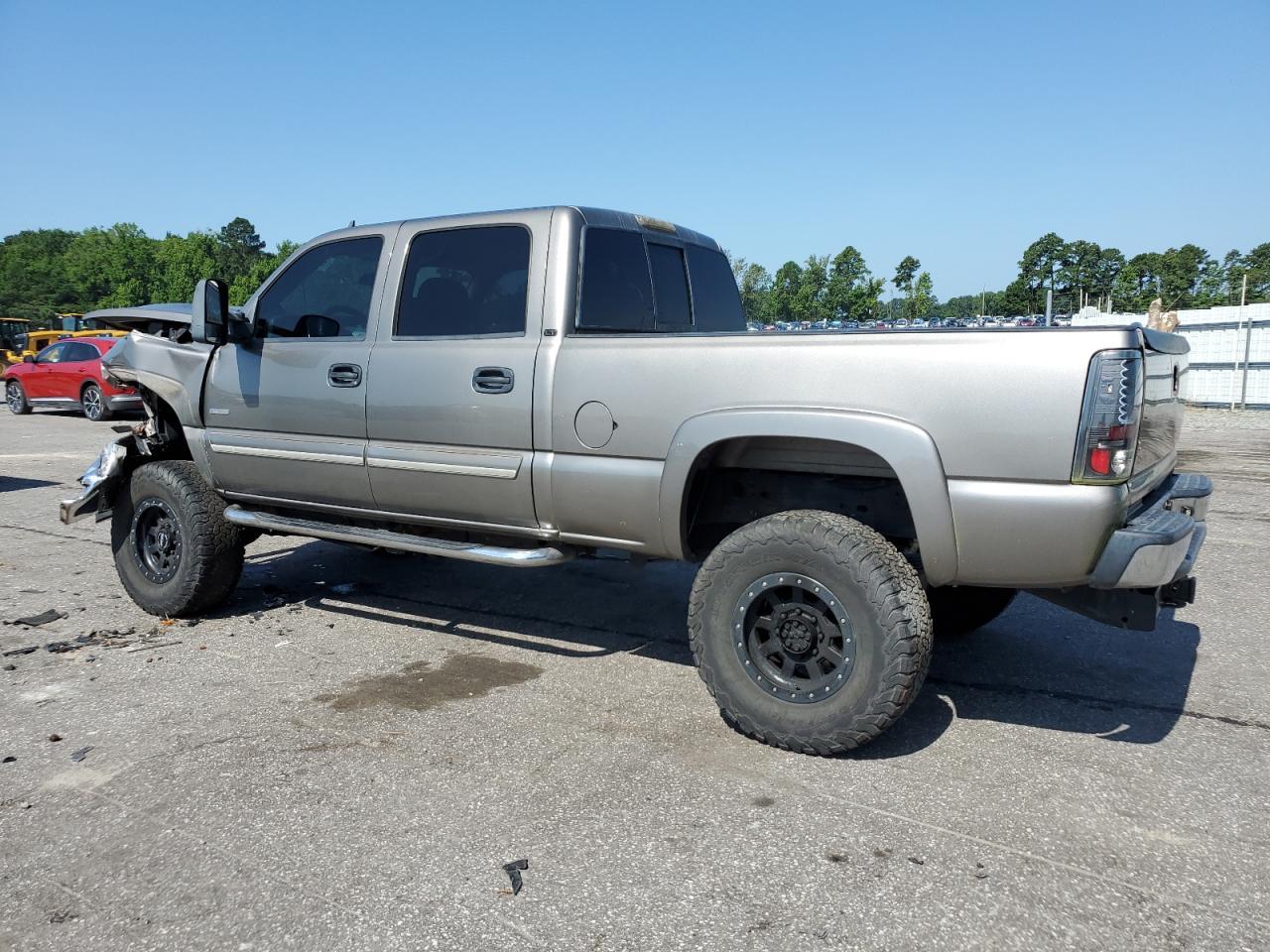 2006 Chevrolet Silverado K2500 Heavy Duty - Image 2