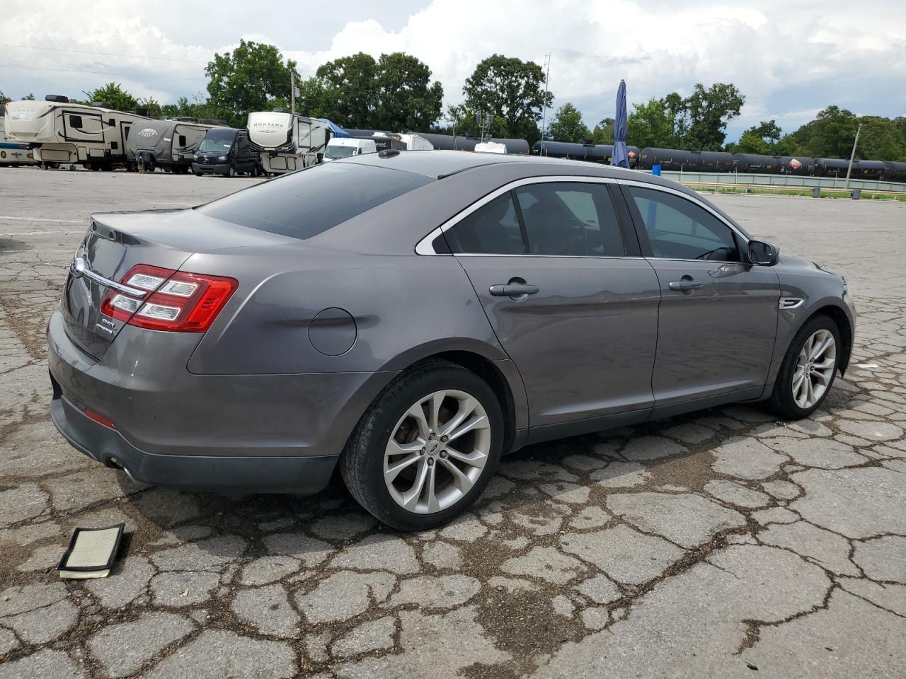 2013 Ford Taurus Sel - Image 3