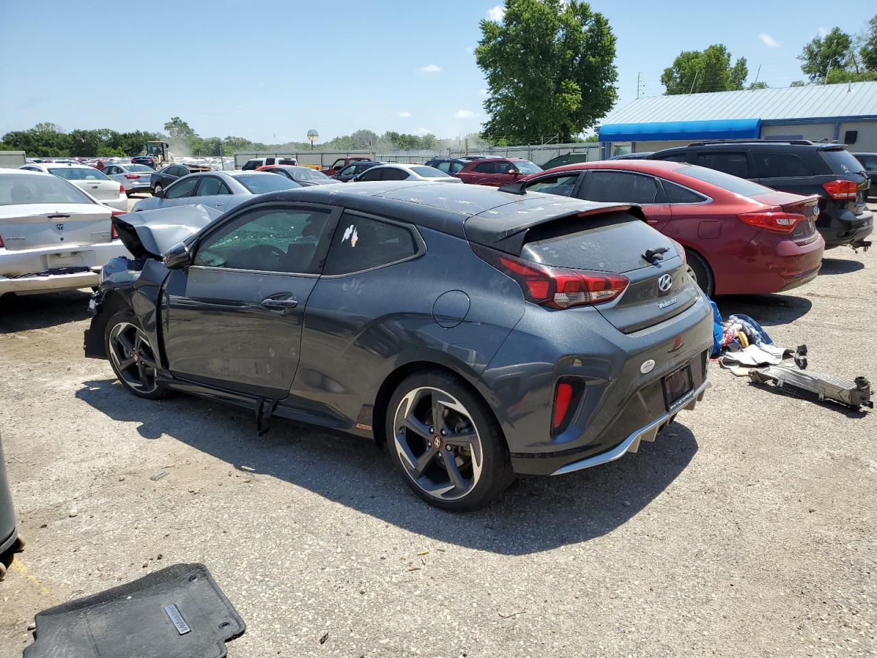 2020 Hyundai Veloster Turbo - Фото 2