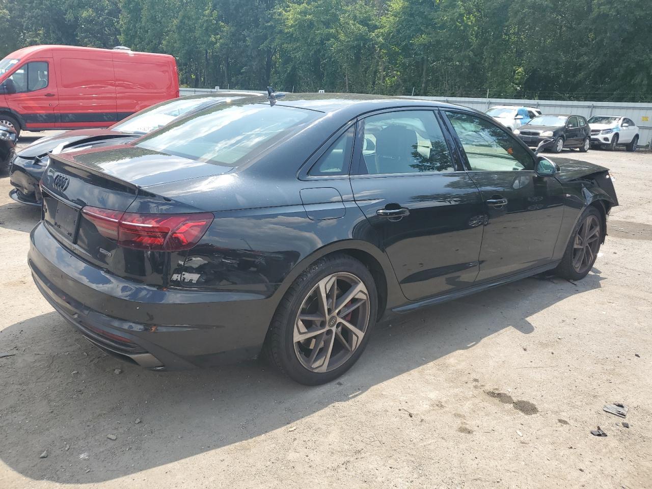 2023 Audi A4 Premium Plus 45 - Фото 3