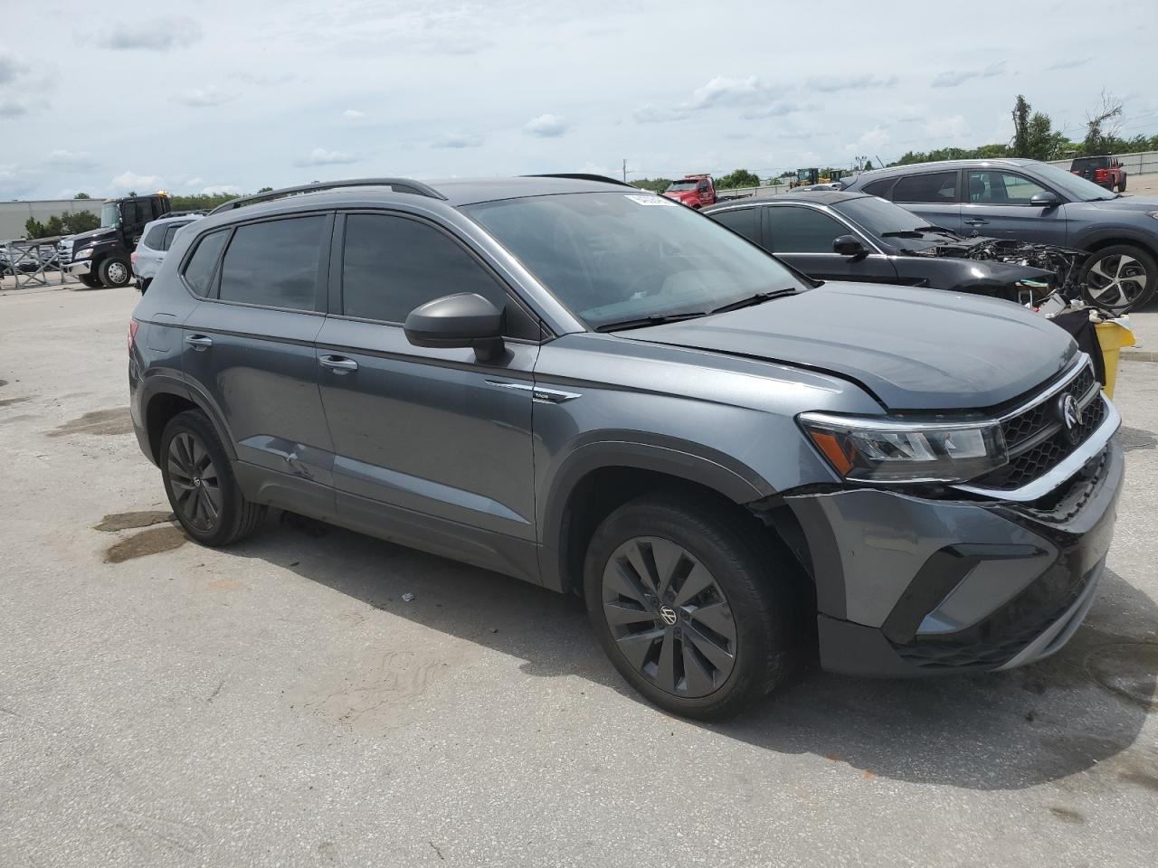 2023 Volkswagen Taos S - Фото 4