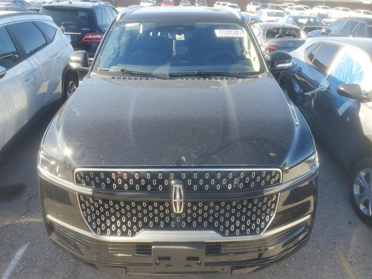 2025 Lincoln Navigator Reserve - Фото 5