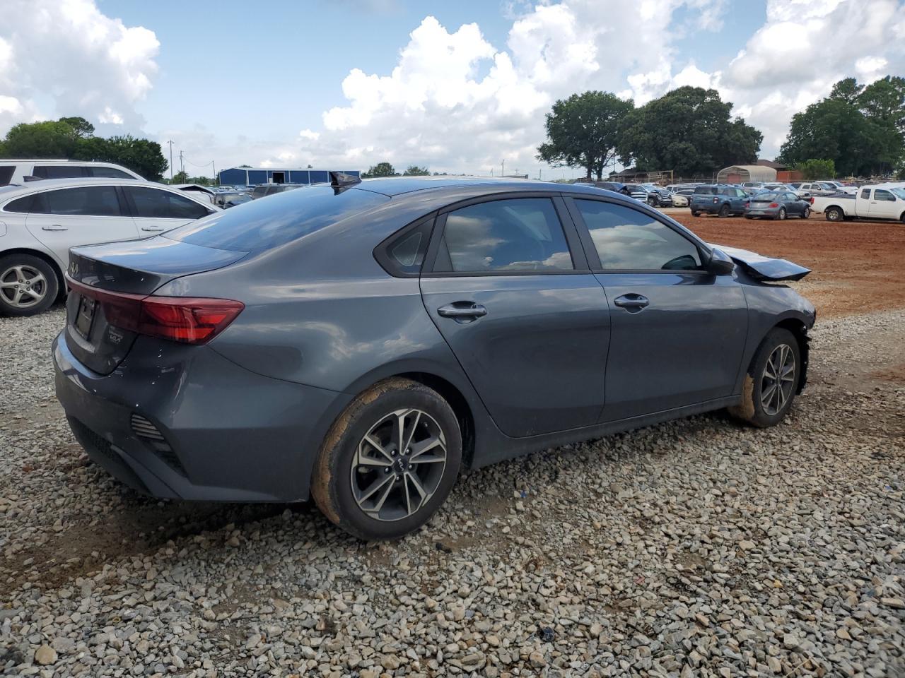 2024 Kia Forte Lx - Image 3