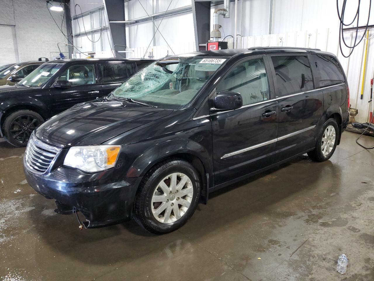 2013 Chrysler Town & Country Touring