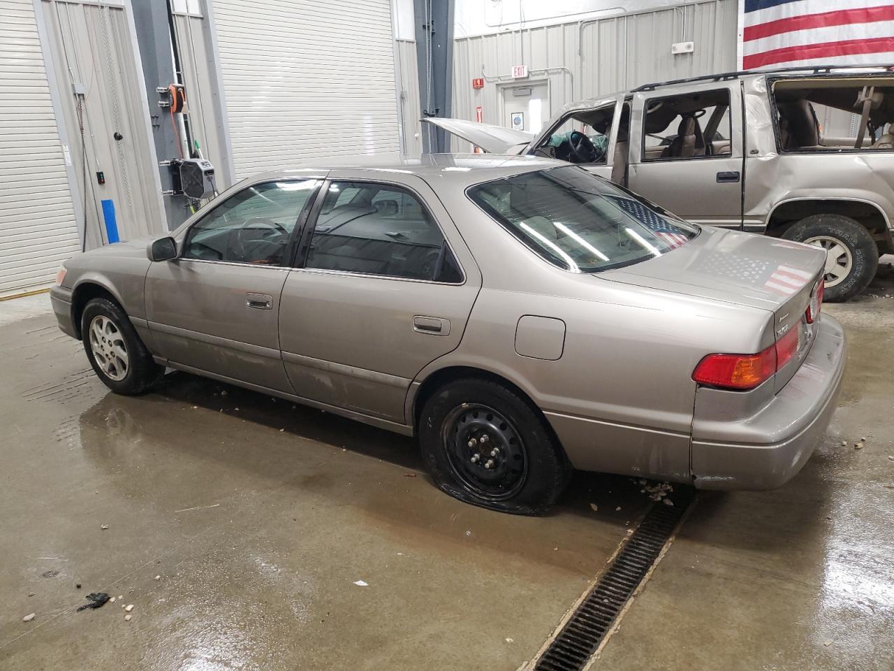 2000 Toyota Camry - Фото 2