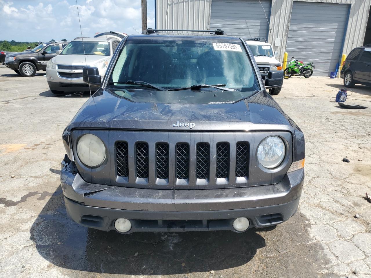 2016 Jeep Patriot - Image 5