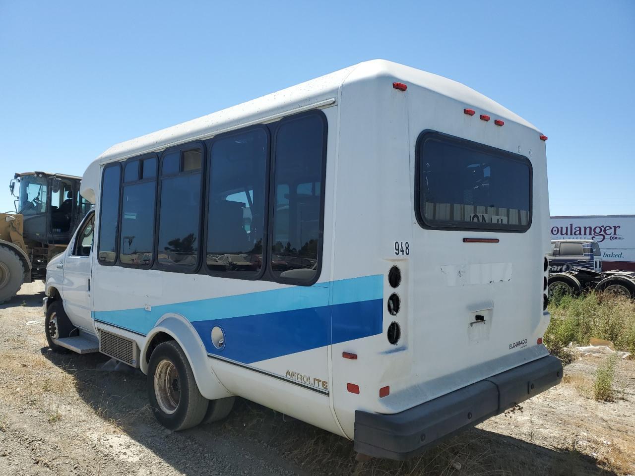 2017 Ford Econoline - Transit Vehicles Transit Bus - Image 3
