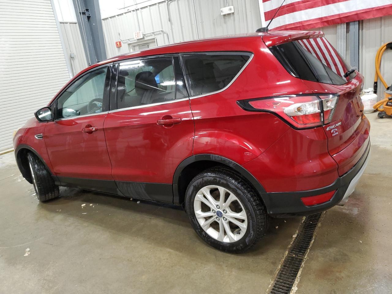 2017 Ford Escape Se - Image 2
