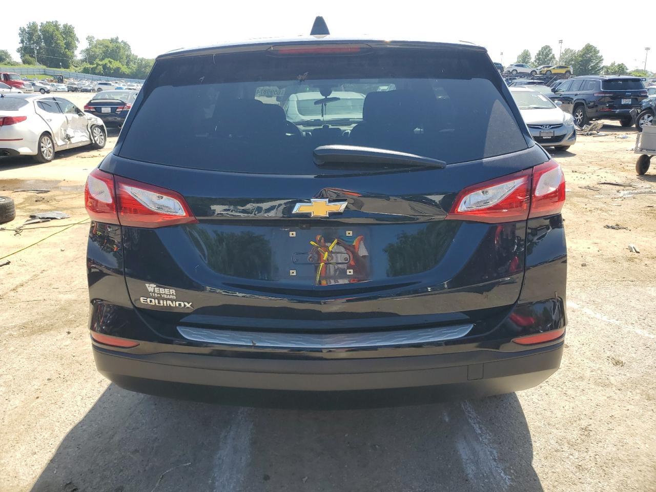 2020 Chevrolet Equinox Ls - Image 6