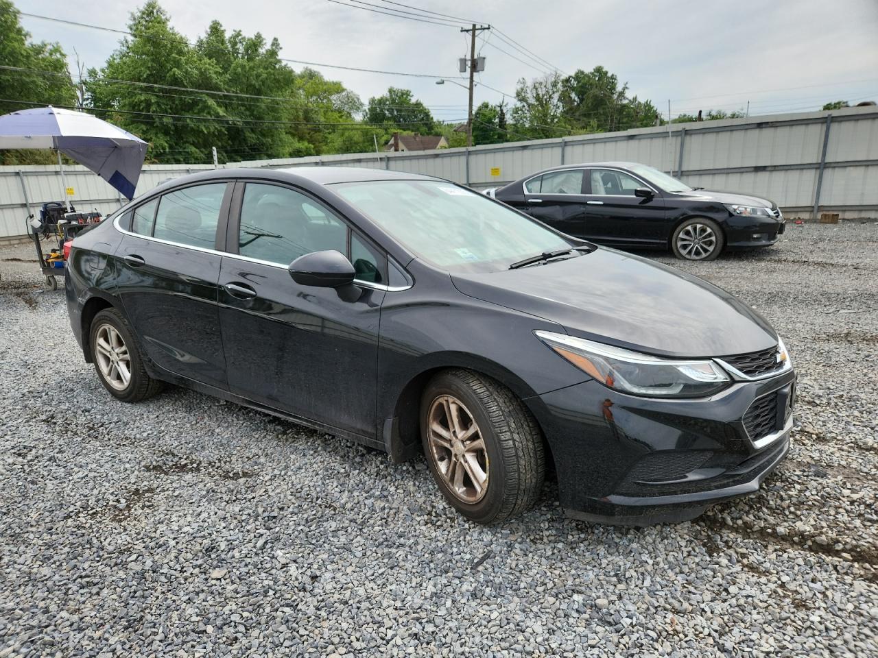 2017 Chevrolet Cruze Lt - Image 4
