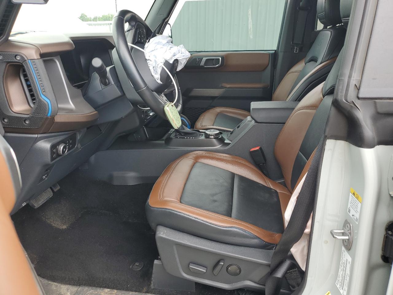 2023 Ford Bronco Base - Фото 7