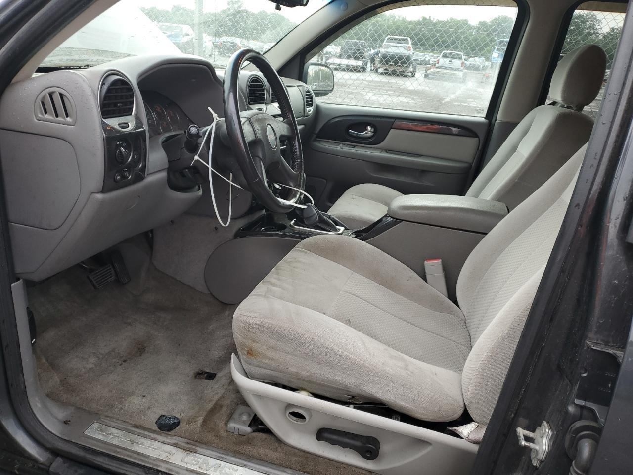 2007 GMC Envoy - Image 7