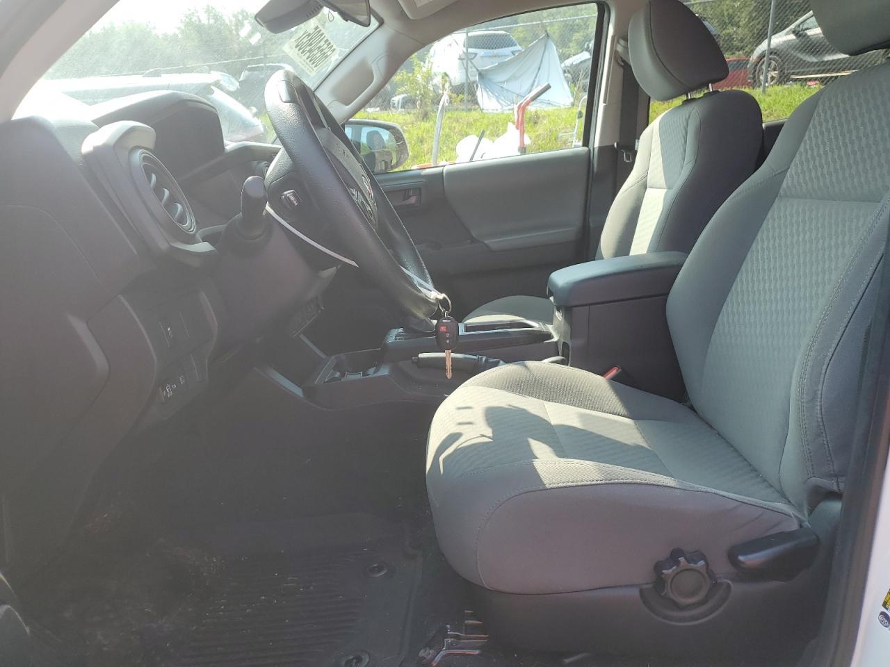 2023 Toyota Tacoma Double Cab - Image 7