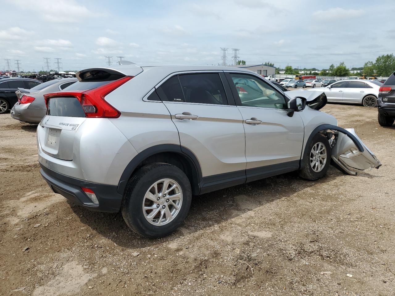 2018 Mitsubishi Eclipse Cross Es - Фото 3