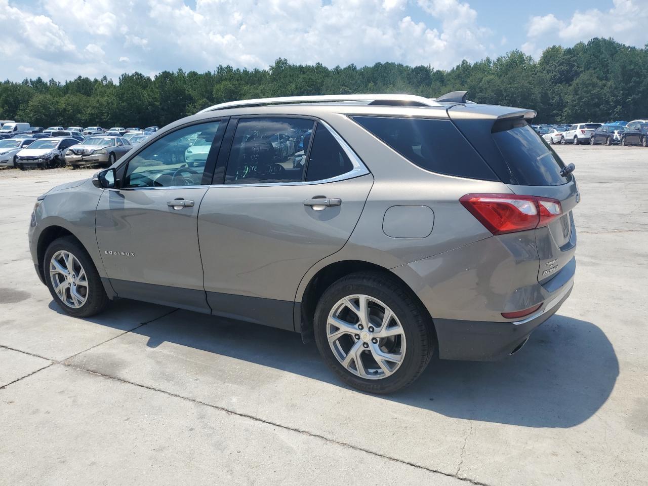 2018 Chevrolet Equinox Lt - Фото 2