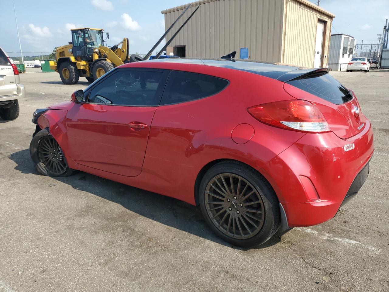 2016 Hyundai Veloster Base - Фото 2