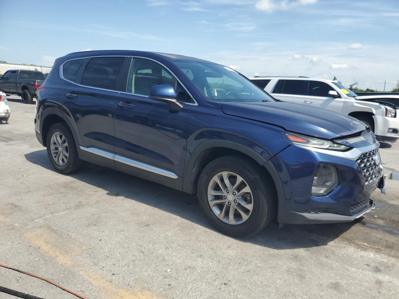 2019 Hyundai Santa Fe Se - Фото 4