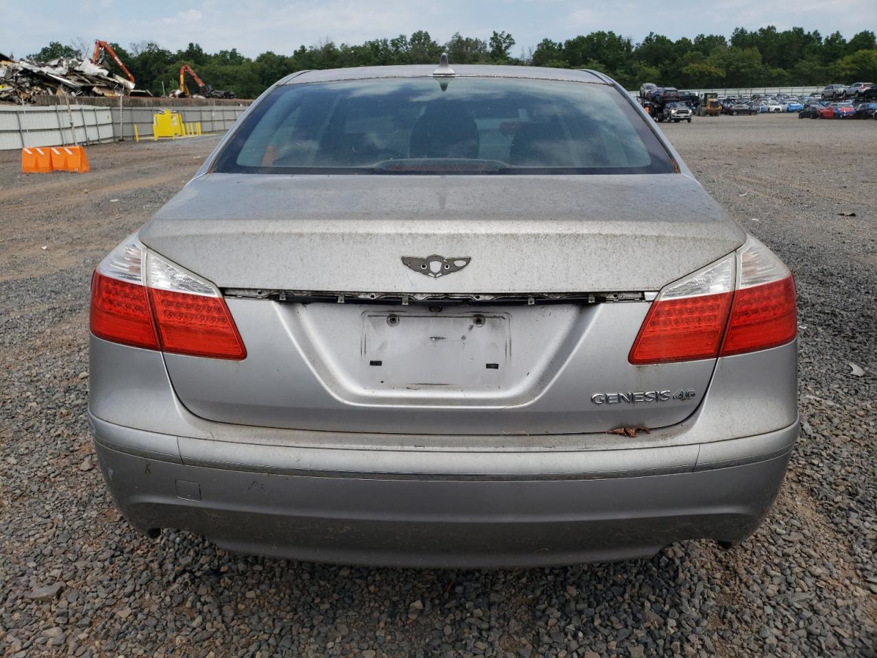 2010 Hyundai Genesis - Фото 6