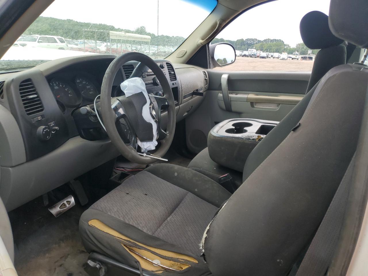 2010 Chevrolet Silverado K1500 - Image 7