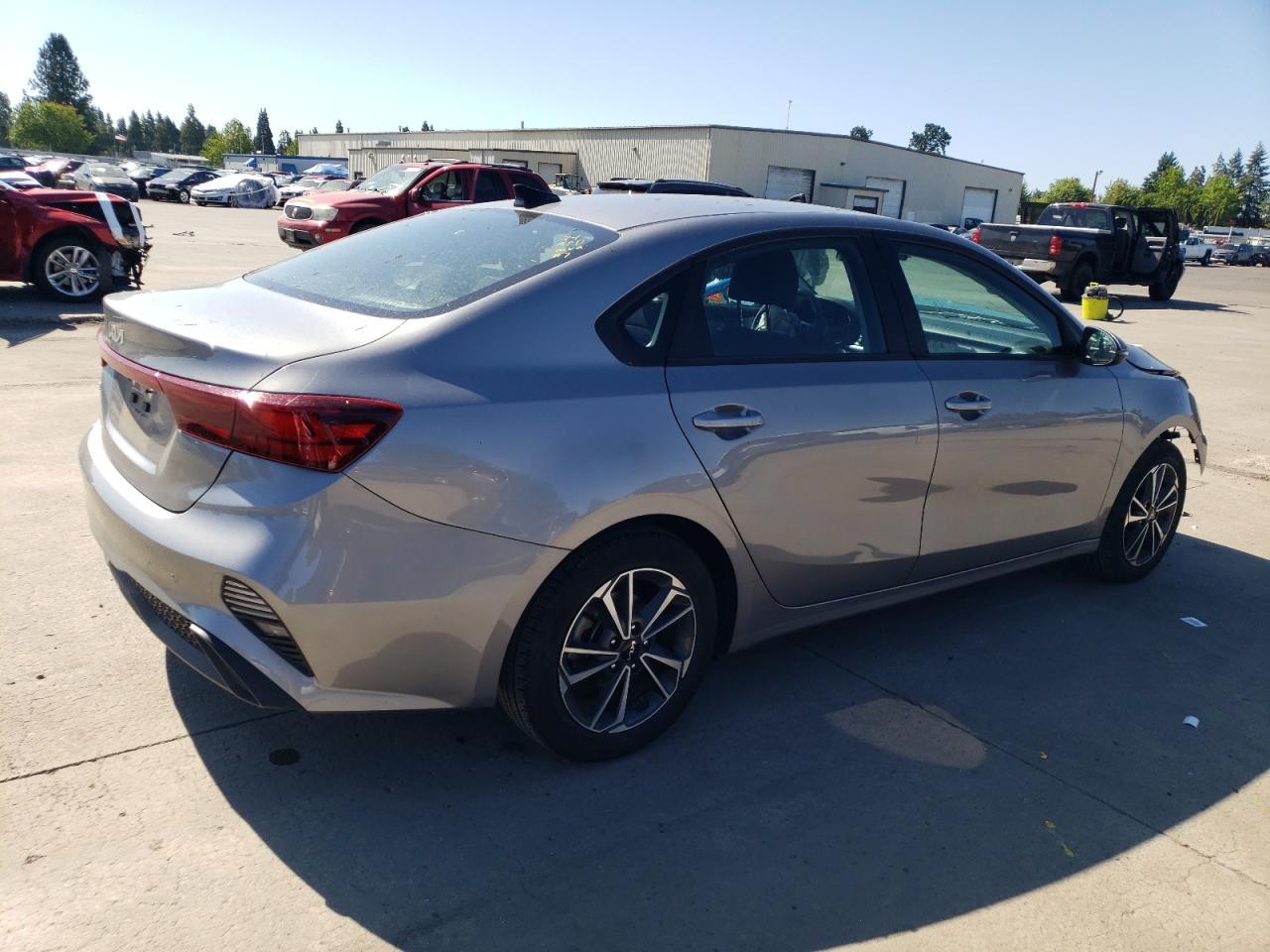2023 Kia Forte Lx - Фото 3