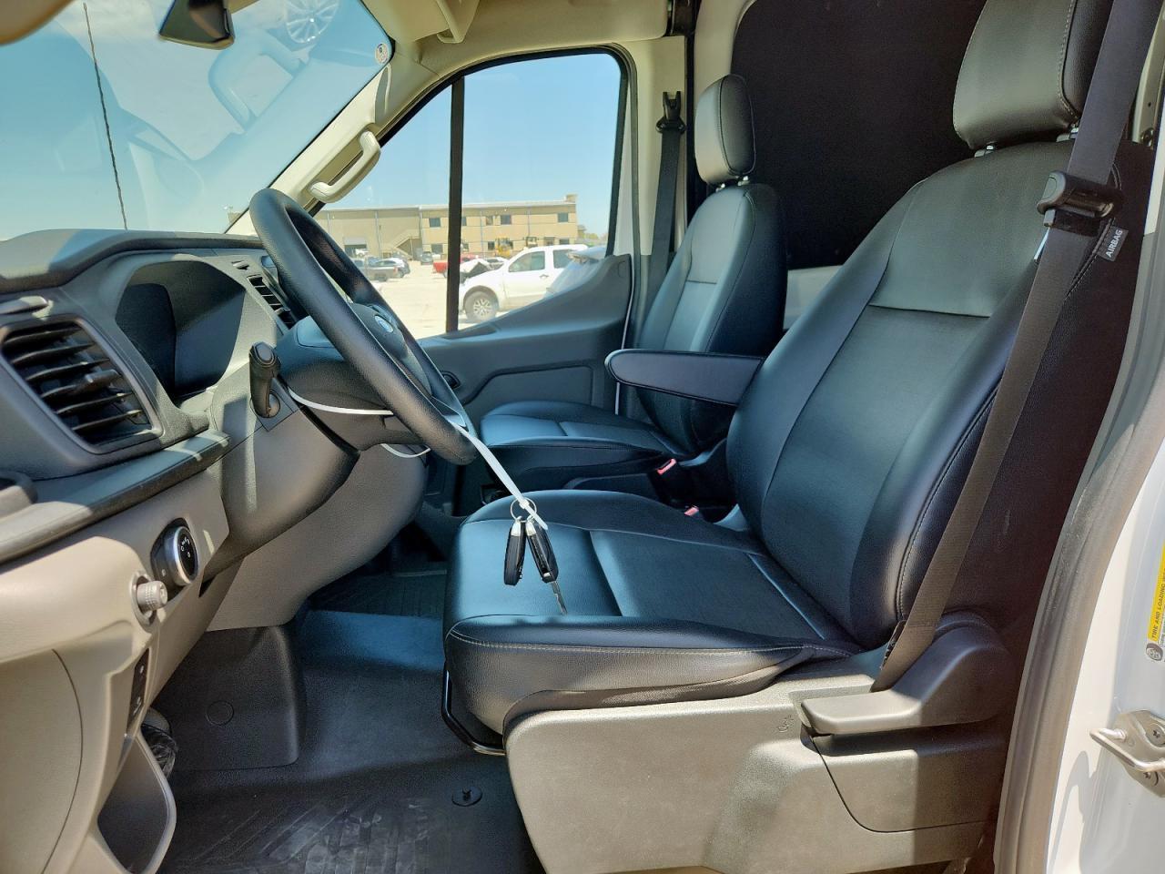 2024 Ford Transit T-250 - Image 7