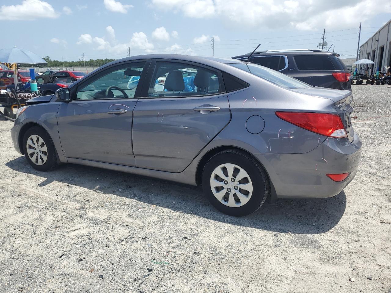 2016 Hyundai Accent Se - Фото 2