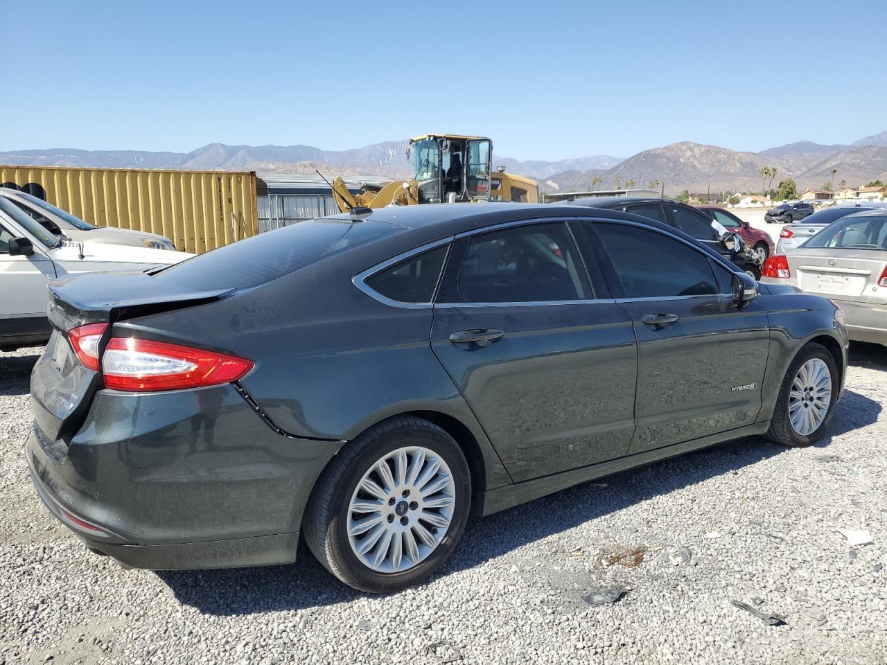 2015 Ford Fusion Se Hybrid - Фото 3