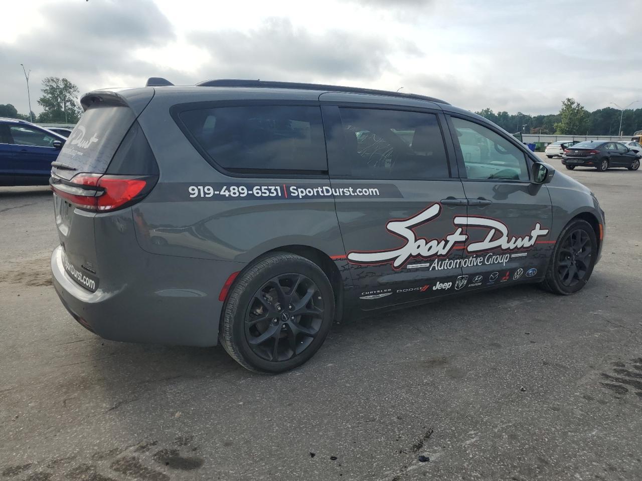 2022 Chrysler Pacifica Limited - Фото 3