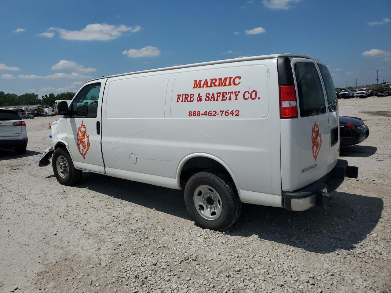 2021 GMC Savana G2500 - Фото 2