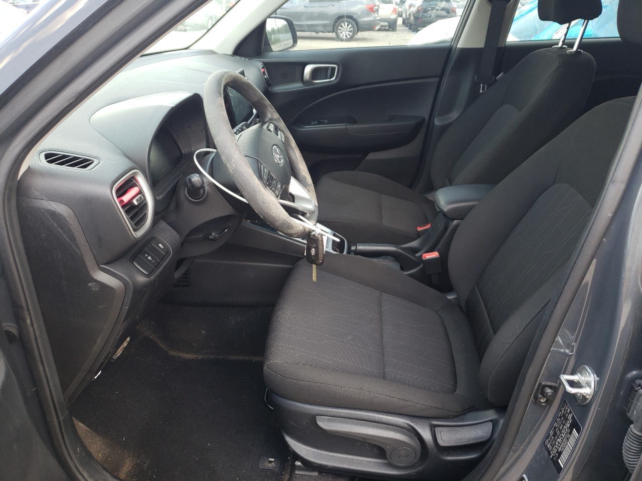 2024 Hyundai Venue Se - Image 7