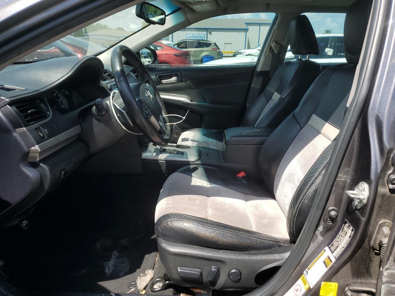 2014 Toyota Camry L - Фото 7