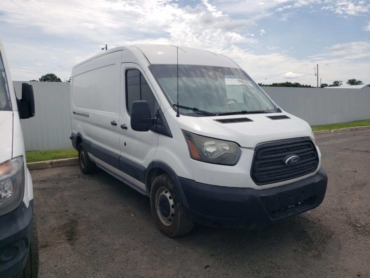 2015 Ford Transit T-250 - Фото 4
