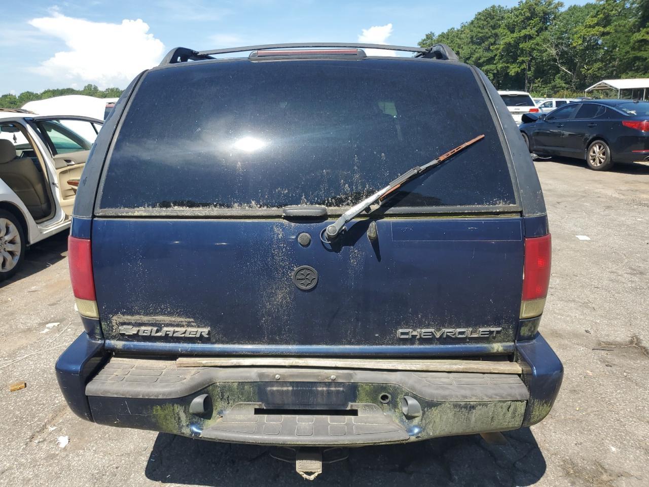 2002 Chevrolet Blazer - Image 6