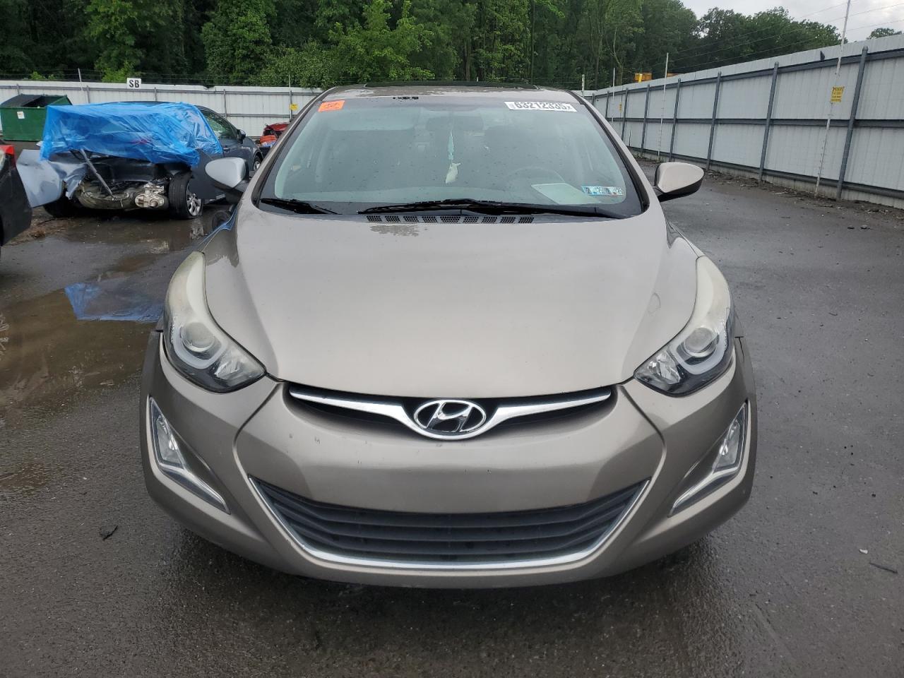2015 Hyundai Elantra Se - Image 5