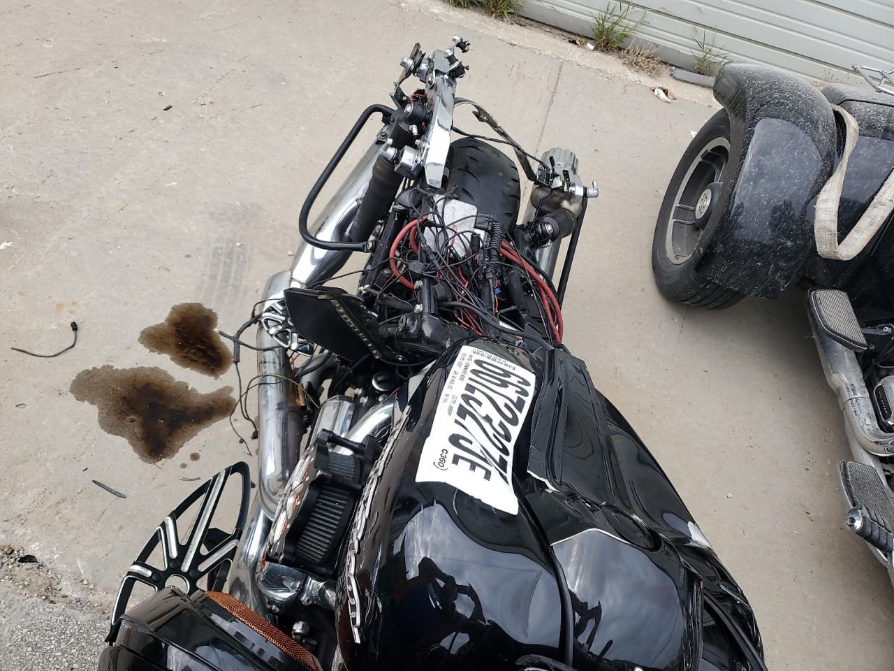 2017 Harley Davidson Flhx Street Glide - Image 5