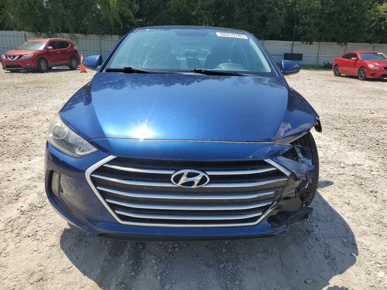 2018 Hyundai Elantra - Image 5