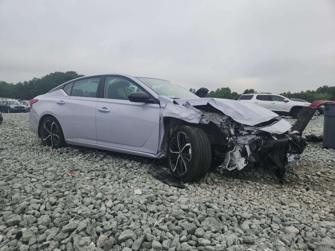 2024 Nissan Altima Sr - Фото 4