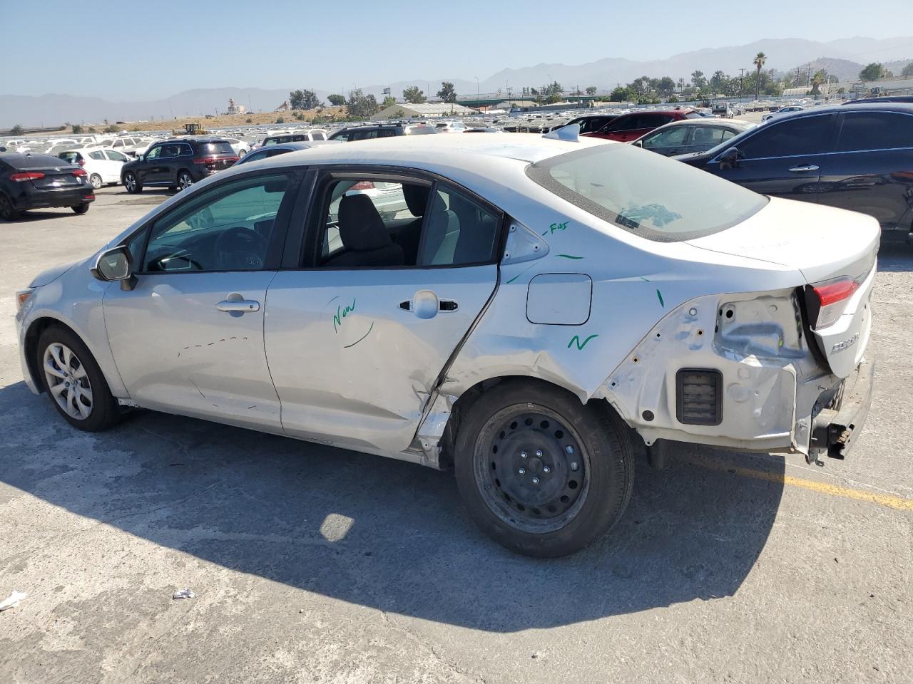 2024 Toyota Corolla Le - Фото 2