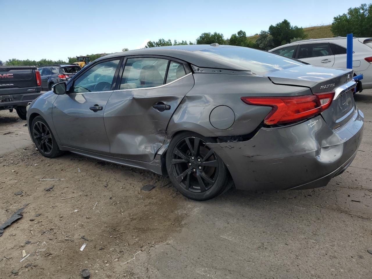 2017 Nissan Maxima 3.5S - Image 2