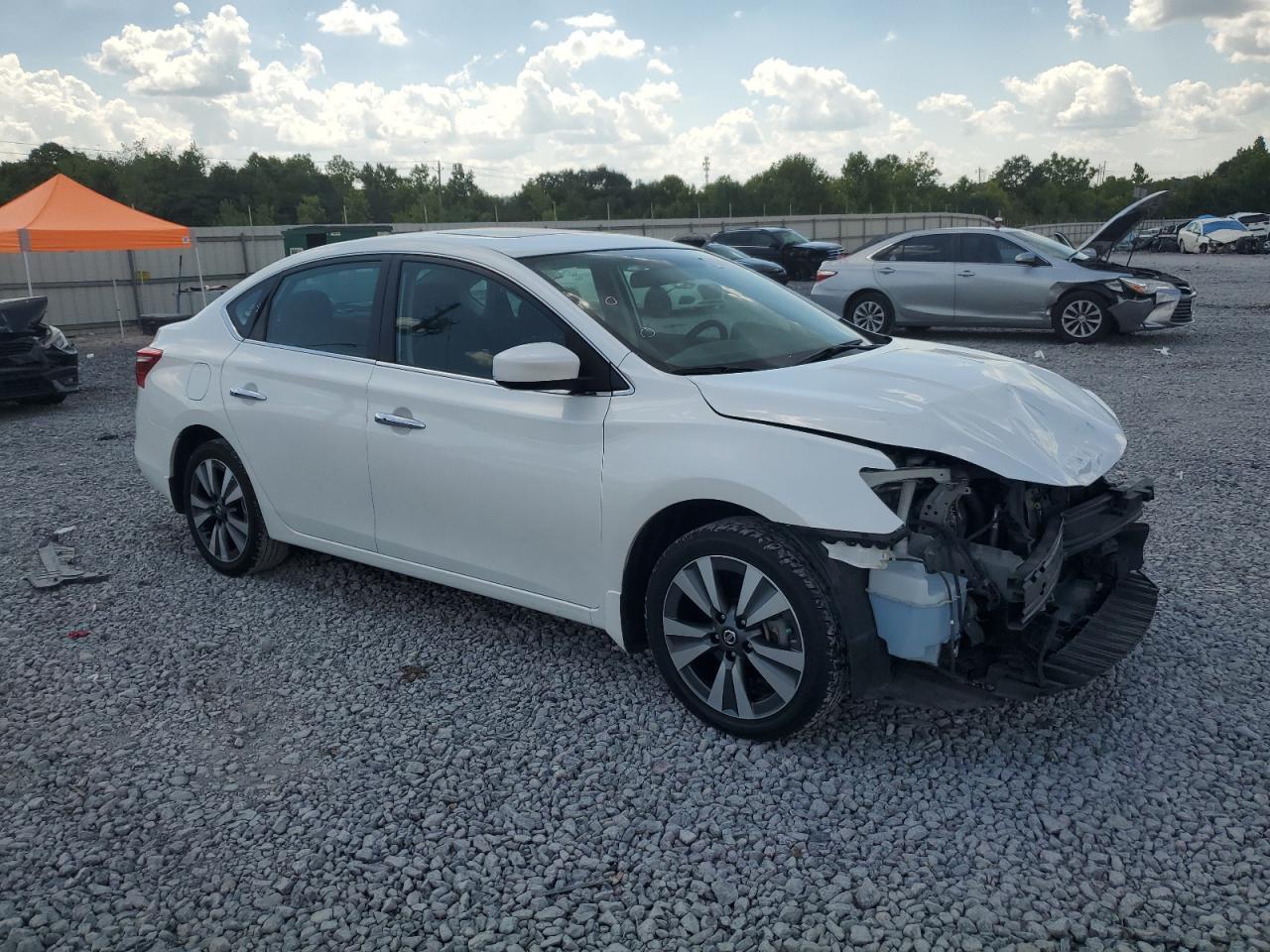 2019 Nissan Sentra S - Фото 4