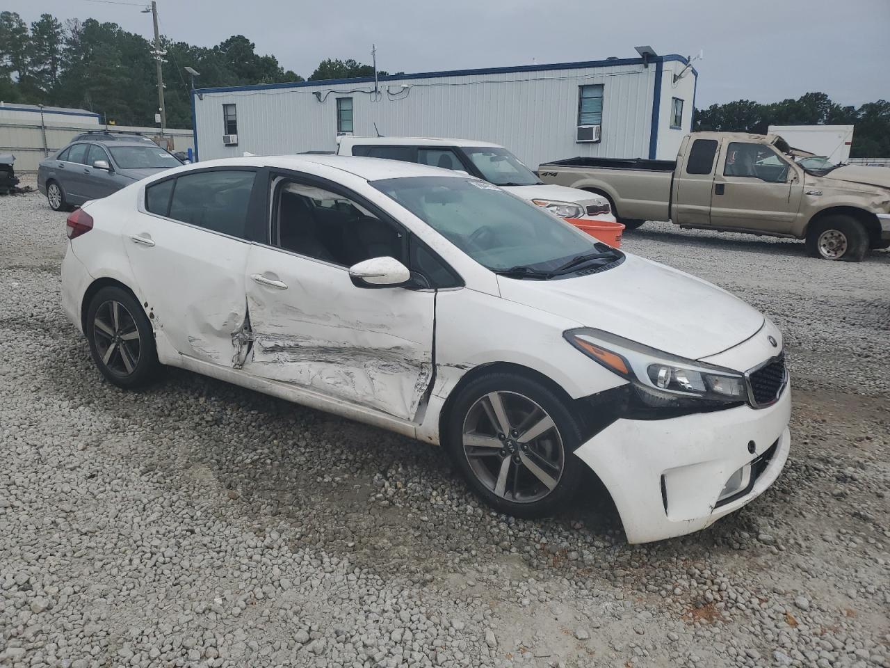 2017 Kia Forte Ex - Image 4